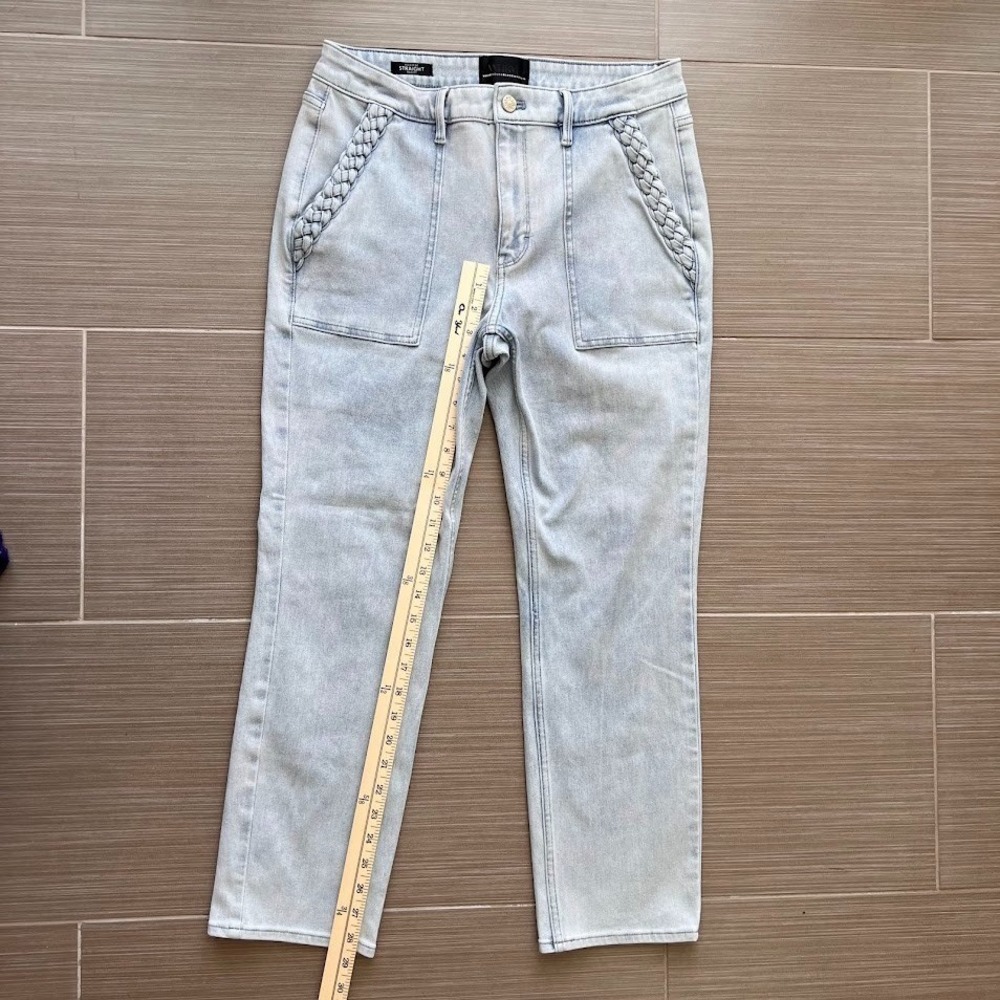 White House Black Market Light Wash Jeans Straight Leg Braided Pocket Size 10 - Picture 8 of 8